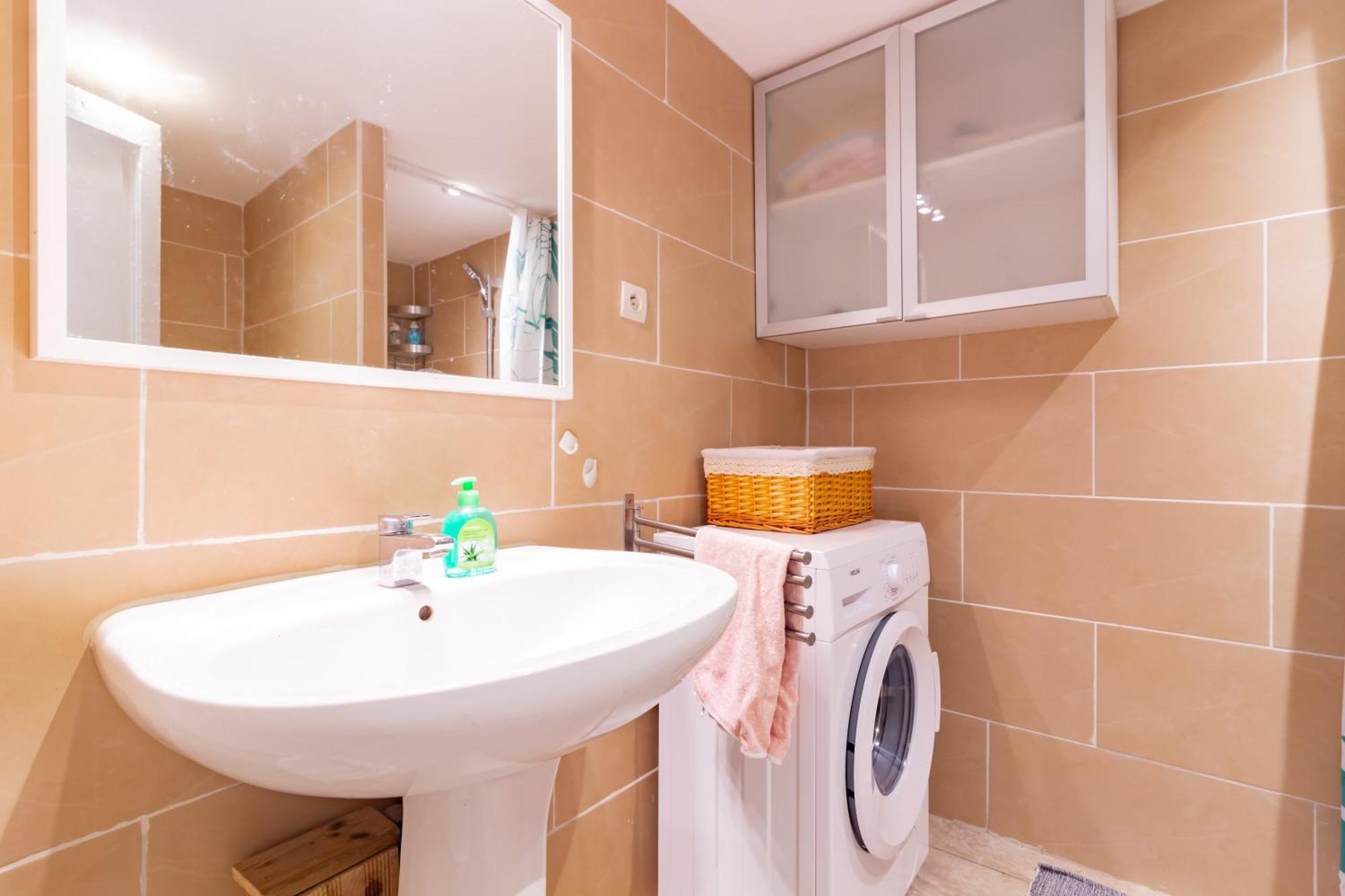 Le Cerisier Des 4 Chemins - Appt 75M² Pour 6 Apartment Carcassonne Exterior foto